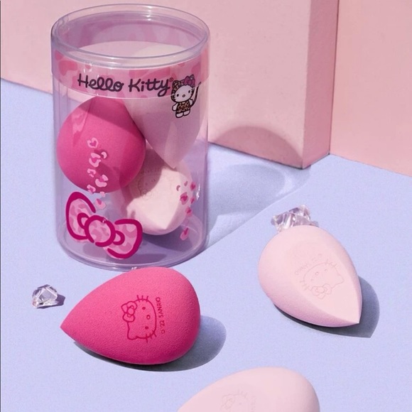 NEW•LIMITED EDITION• SANRIO HELLO KITTY MAKE UP SPONGE 3-PACK•NEW - Picture 2 of 12